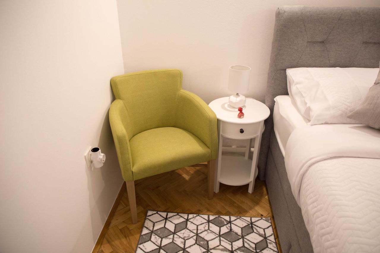 Studio Apartman Suburban Visnjevac Buitenkant foto