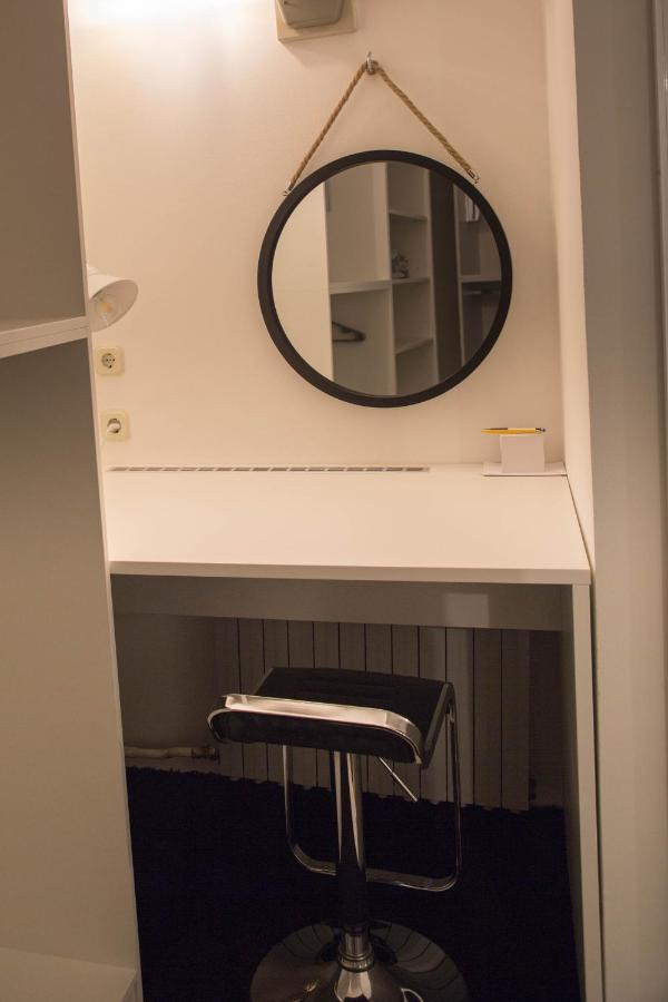 Studio Apartman Suburban Visnjevac Buitenkant foto